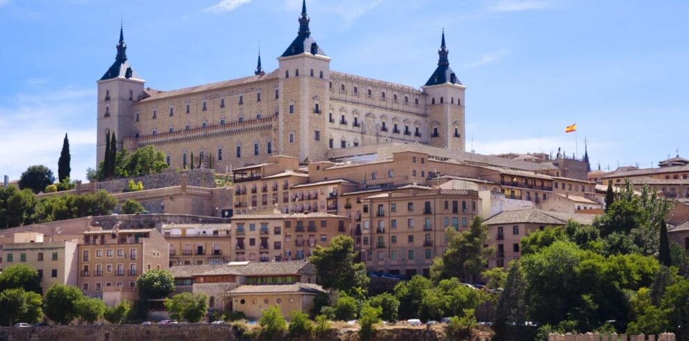10065092 - panorama of the alcazar in toledo, spain