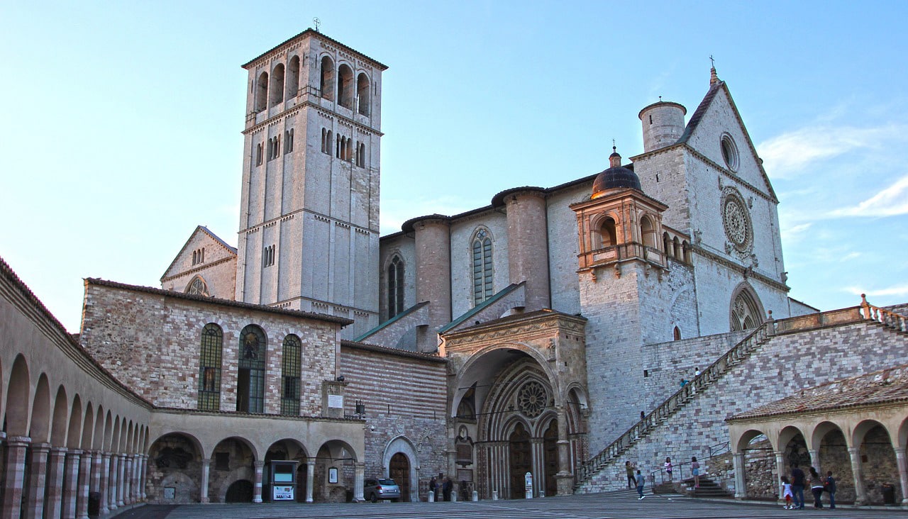 assisi-3697296_1280-1